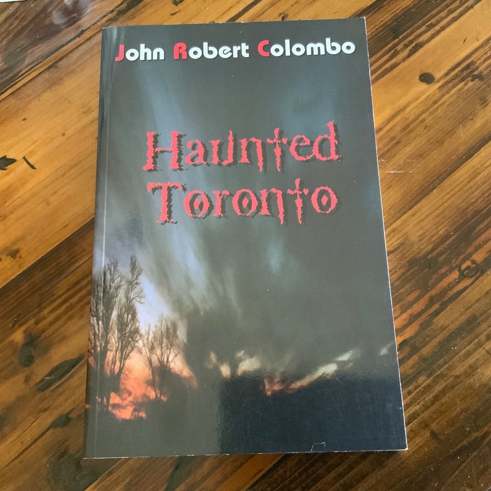 *last chance* Book - Haunted Toronto